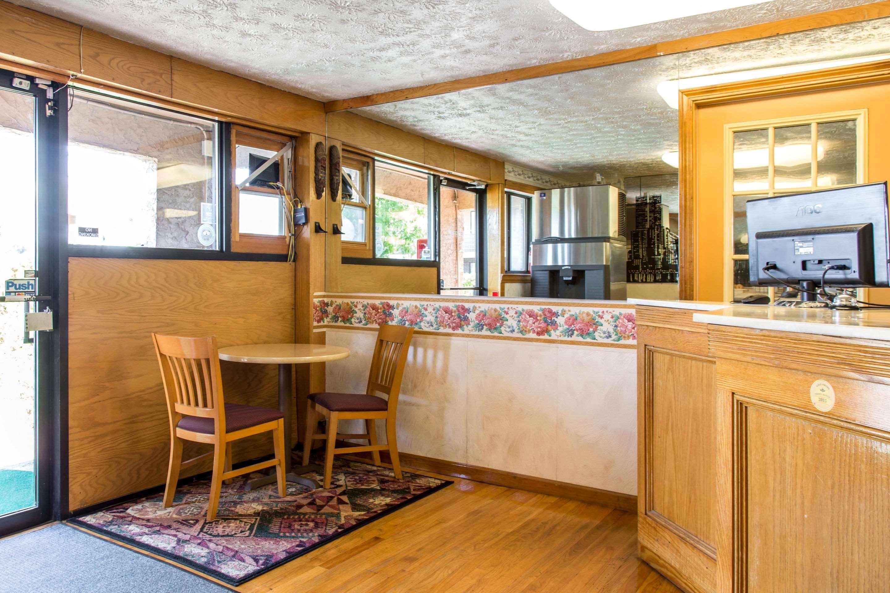 Rodeway Inn & Suites Branford - Guilford Eksteriør bilde