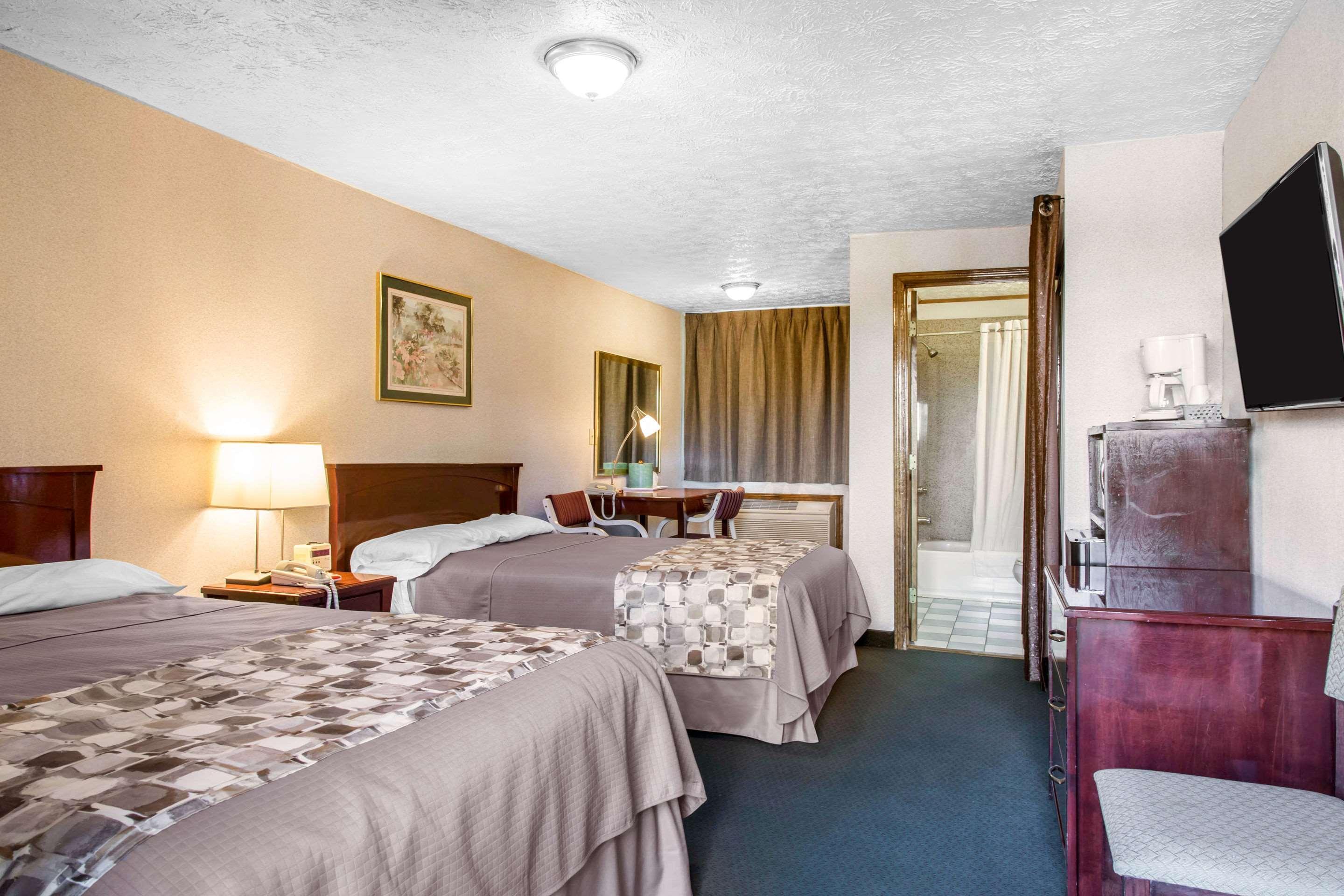 Rodeway Inn & Suites Branford - Guilford Eksteriør bilde